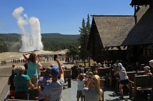 Your Yellowstone Travel Tips - Yellowstone Forever